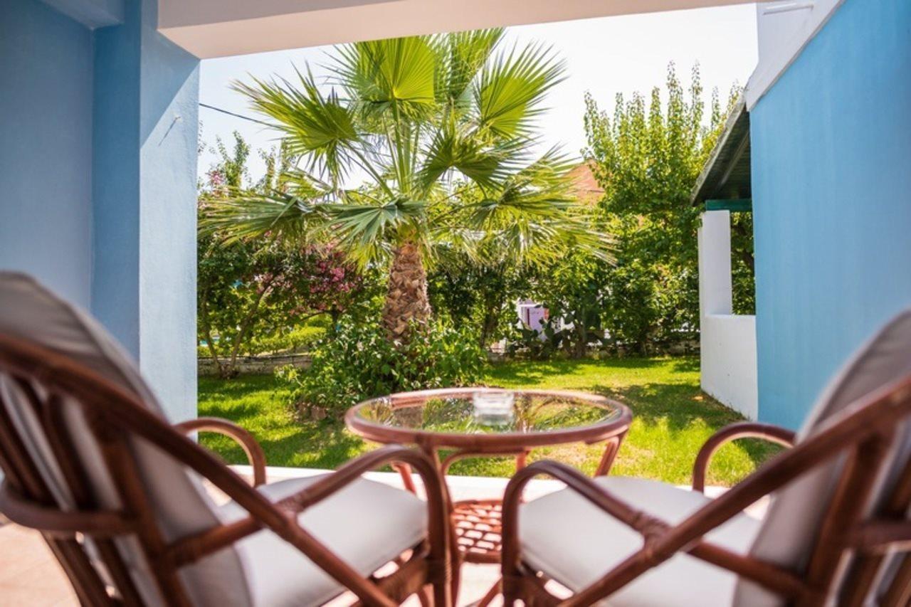 Three Stars Beach Hotel Moraitika Exterior foto
